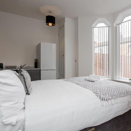 York Villas Free Parking Included Liverpool Buitenkant foto