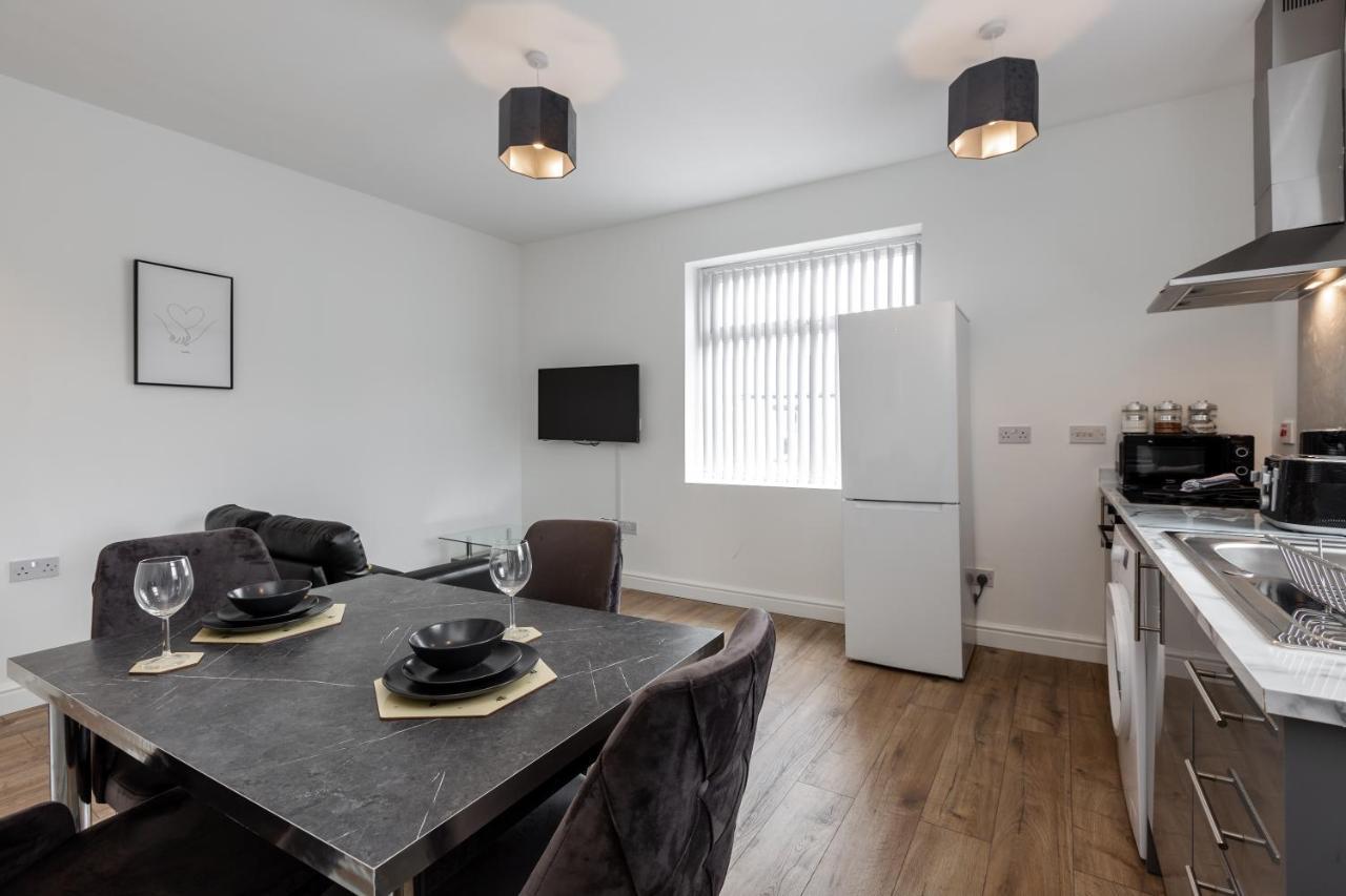 York Villas Free Parking Included Liverpool Buitenkant foto