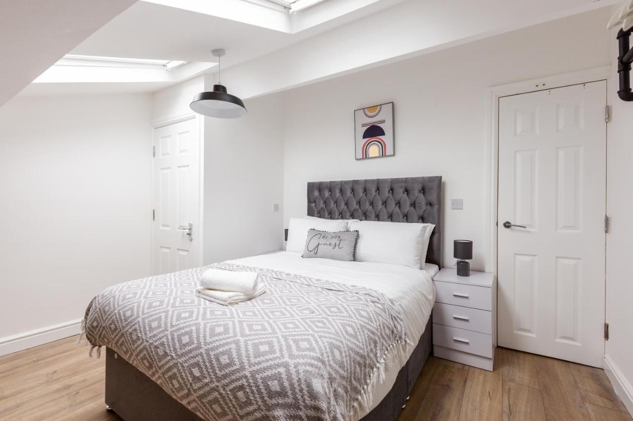 York Villas Free Parking Included Liverpool Buitenkant foto