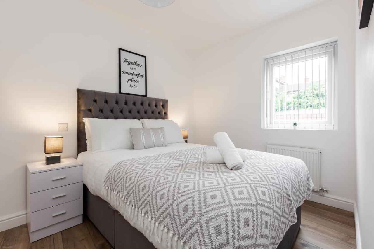 York Villas Free Parking Included Liverpool Buitenkant foto